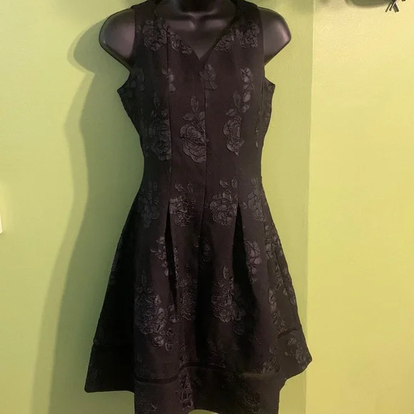 🔵 Taylor sleeveless dress - Picture 4 of 13